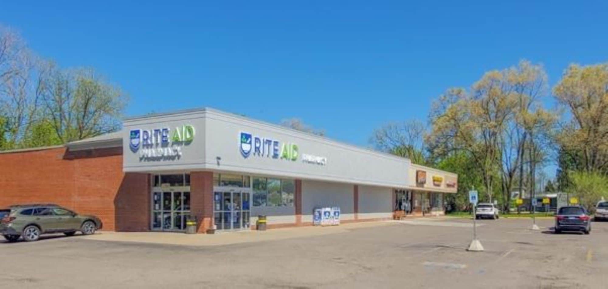 1001-1005 N Leroy St, Fenton, MI for Rent