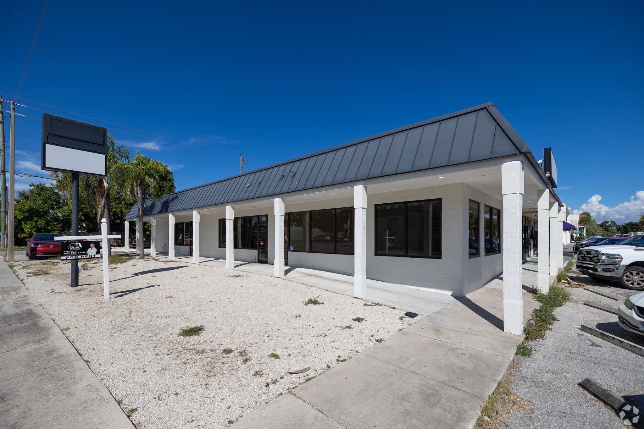 6435 Gateway Ave, Sarasota, FL for Rent