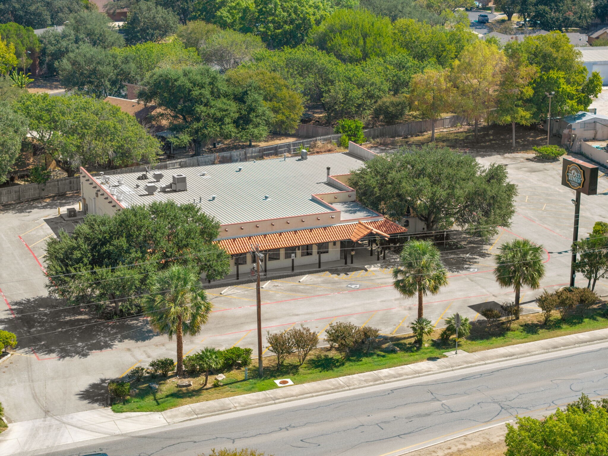 983 N Highway 123 Byp, Seguin, TX for Sale