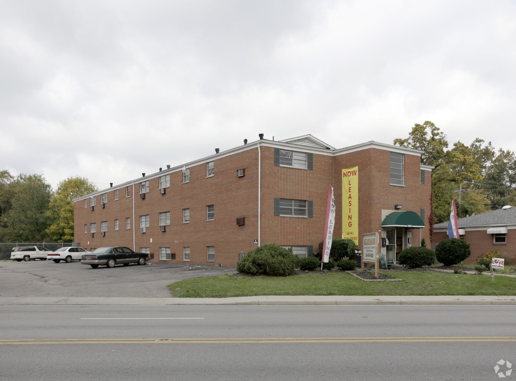 3685 Cleveland Ave, Columbus, OH for Sale