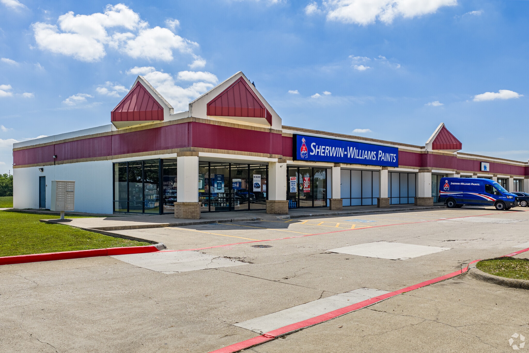 909 Gross Rd, Mesquite, TX for Rent