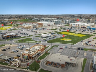 Cedar Rapids, IA Department Store - 2600 Edgewood Rd SW