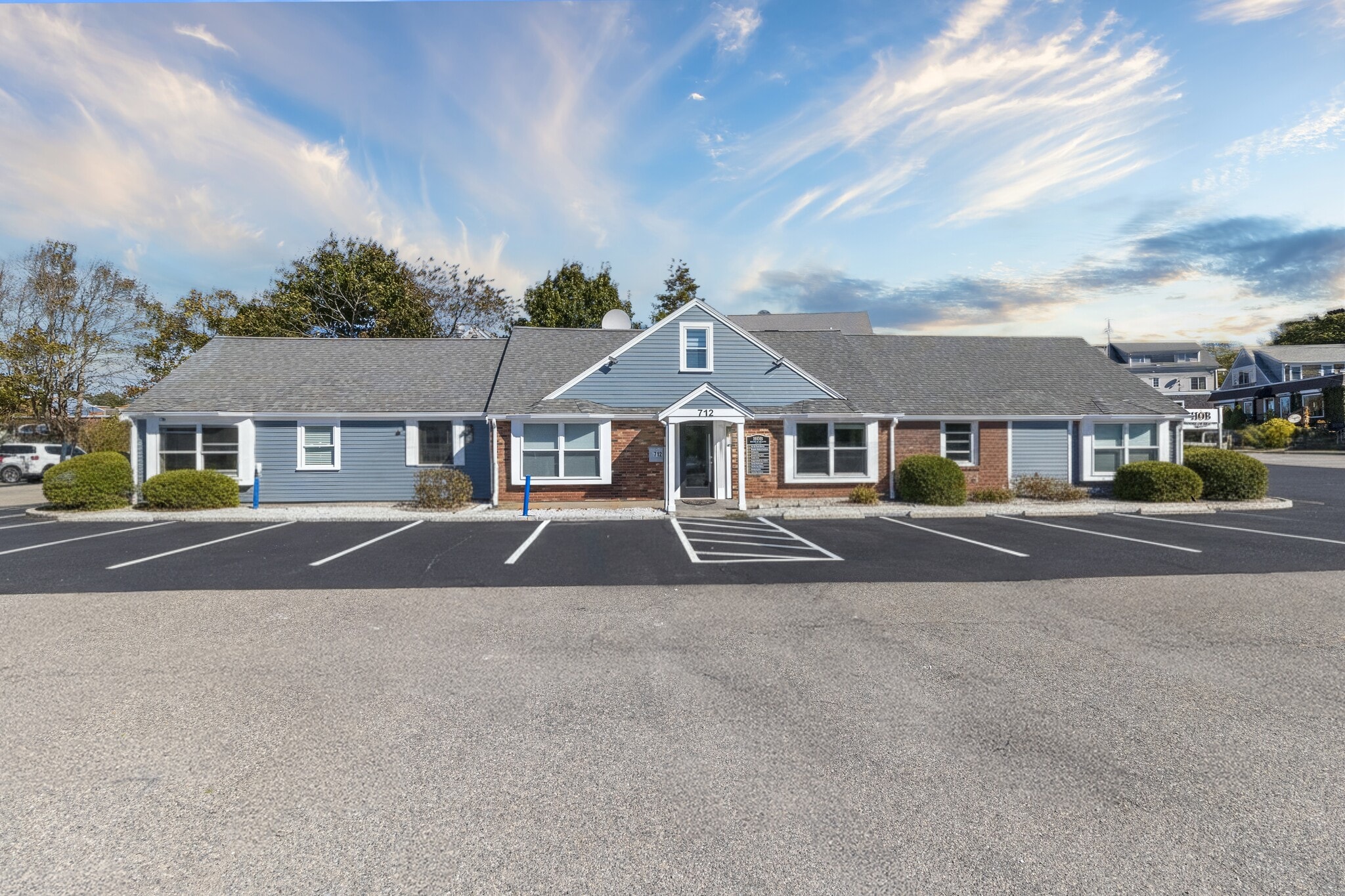 712 Main St, Hyannis, MA for Sale