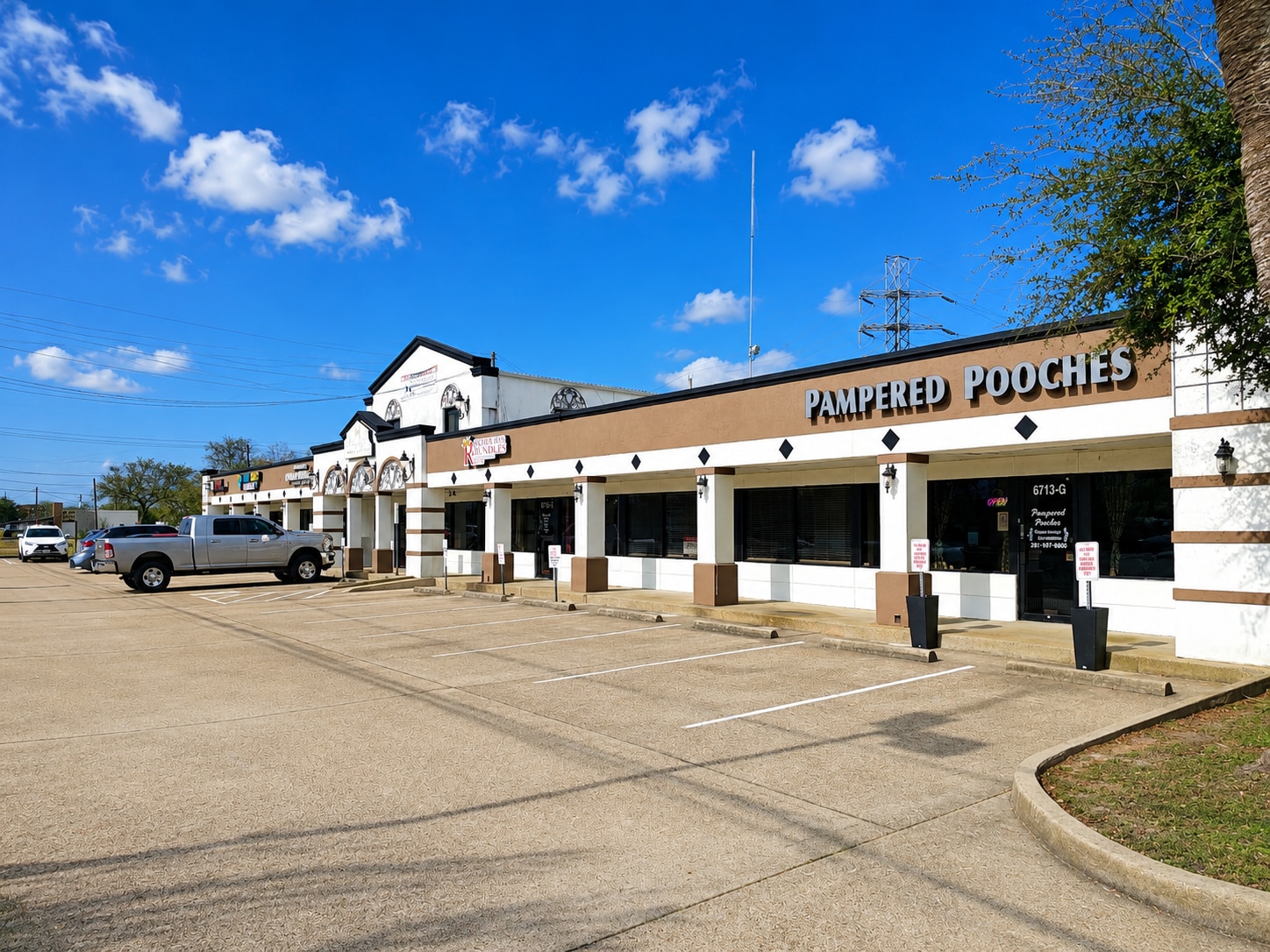 6713 Broadway, Pearland, TX for Rent