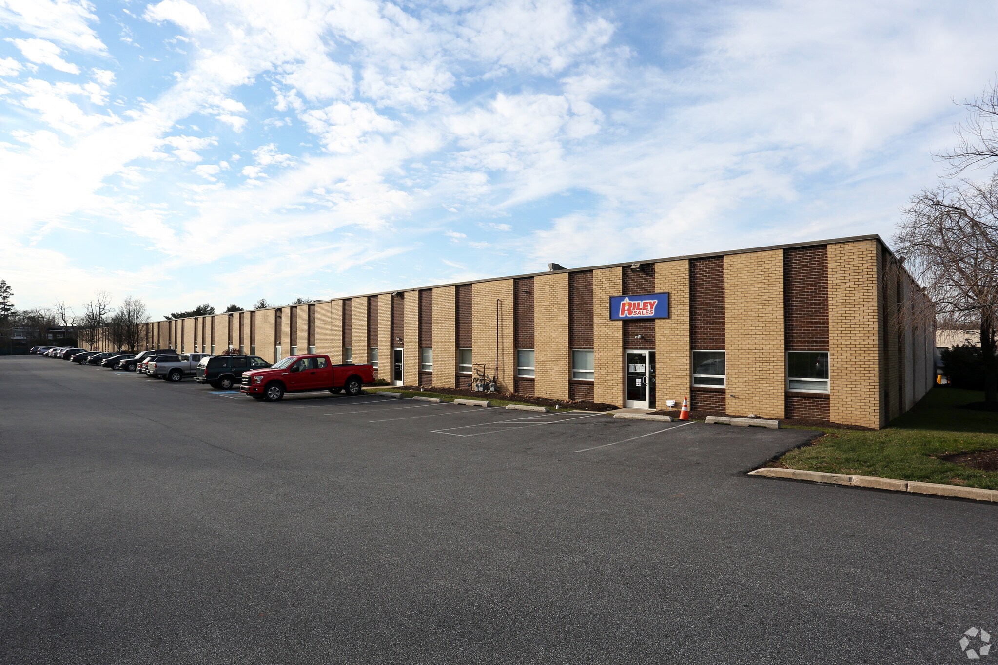 950 Calcon Hook Rd, Folcroft, PA for Rent