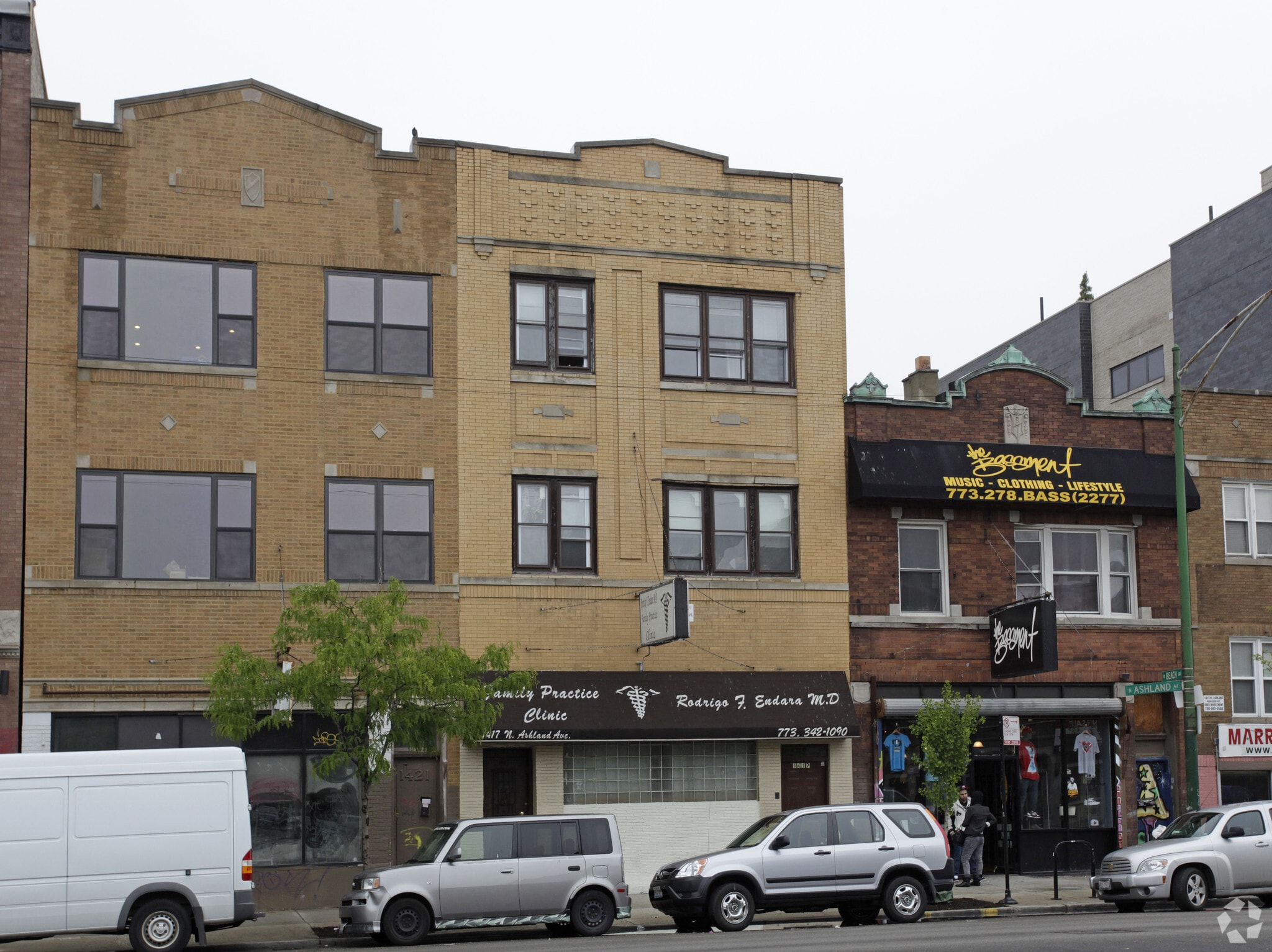 1415 N Ashland Ave, Chicago, IL for Rent