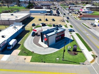 Maquoketa, IA Service Station - 901 W Platt St