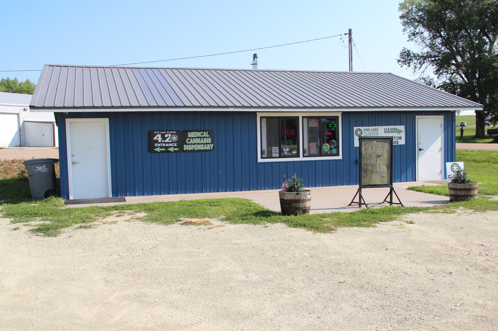 210 E Fourth St, Colome, SD for Sale