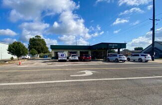 Groves, TX Office - 6199 39th St