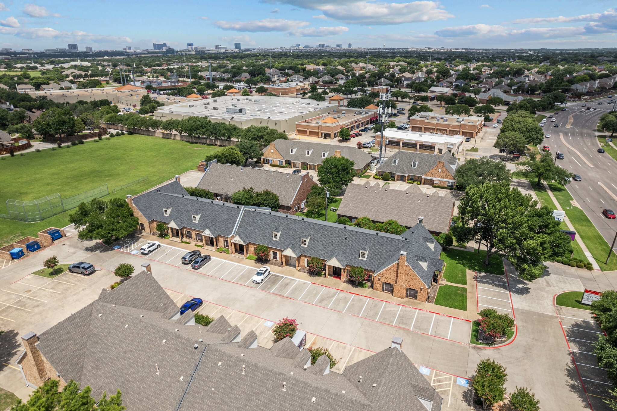 6833 Coit Rd, Plano, TX for Sale
