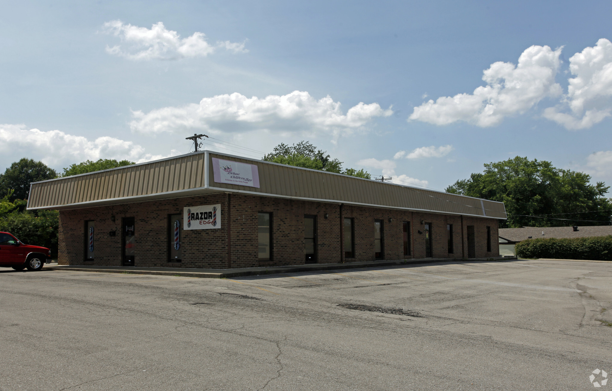 1400 Fort Campbell Blvd, Clarksville, TN for Rent