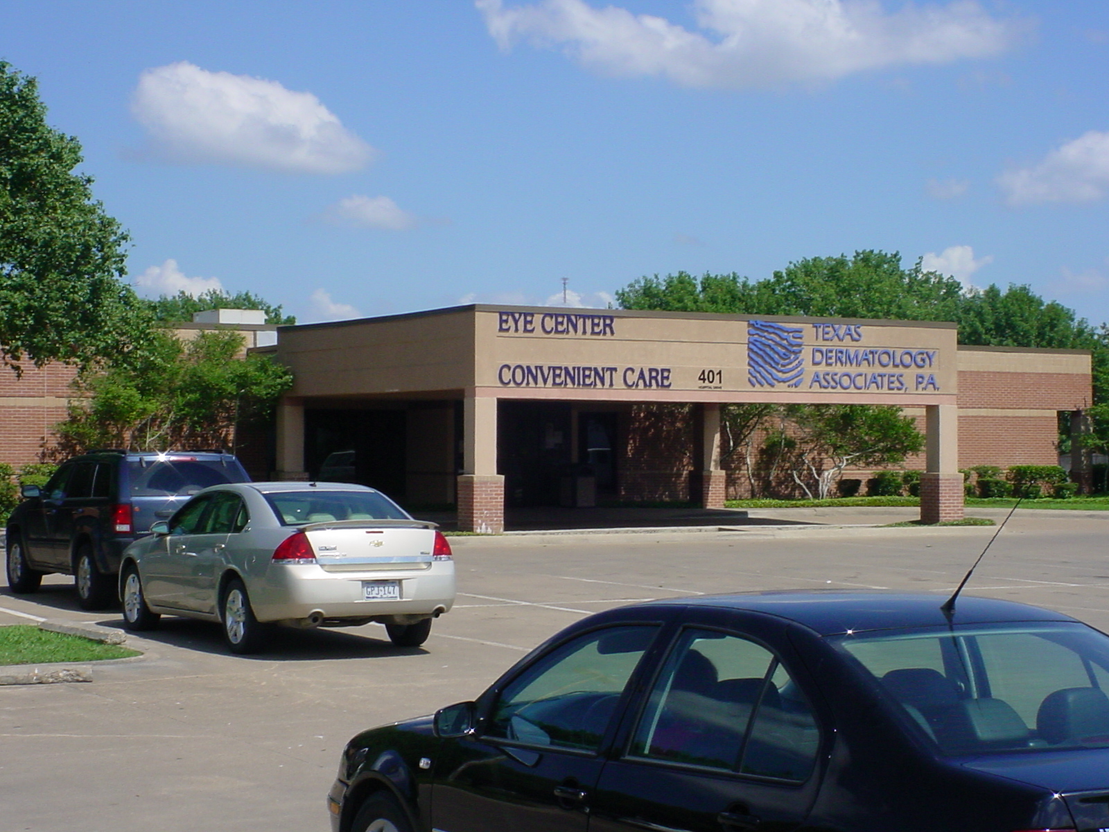 401 Hospital Dr, Corsicana, TX for Rent