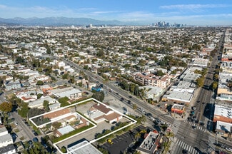 Los Angeles, CA Specialty - 3043 La Brea Ave