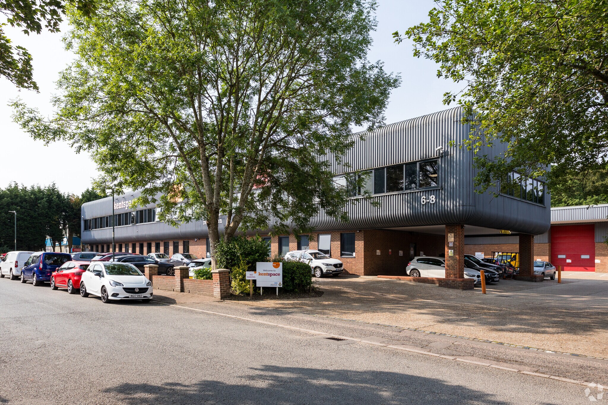 6-8 Revenge Rd, Chatham, KEN for Rent