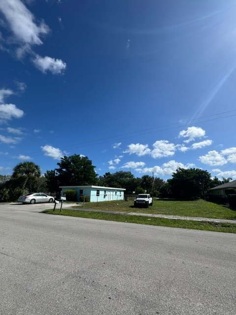 39 SW 6th Ave, Delray Beach, FL for Sale