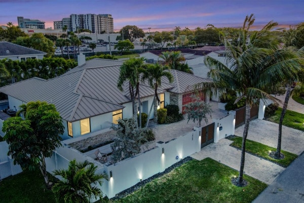 2460 NE 36th St, Fort Lauderdale, FL for Sale