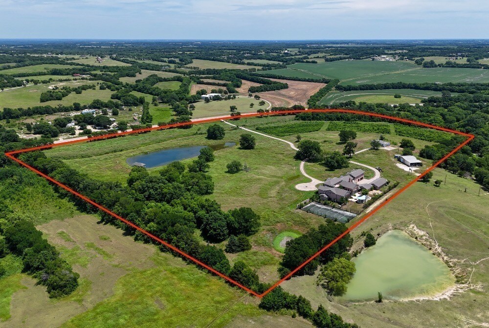 177 Angel Ridge Ln, Sherman, TX for Sale