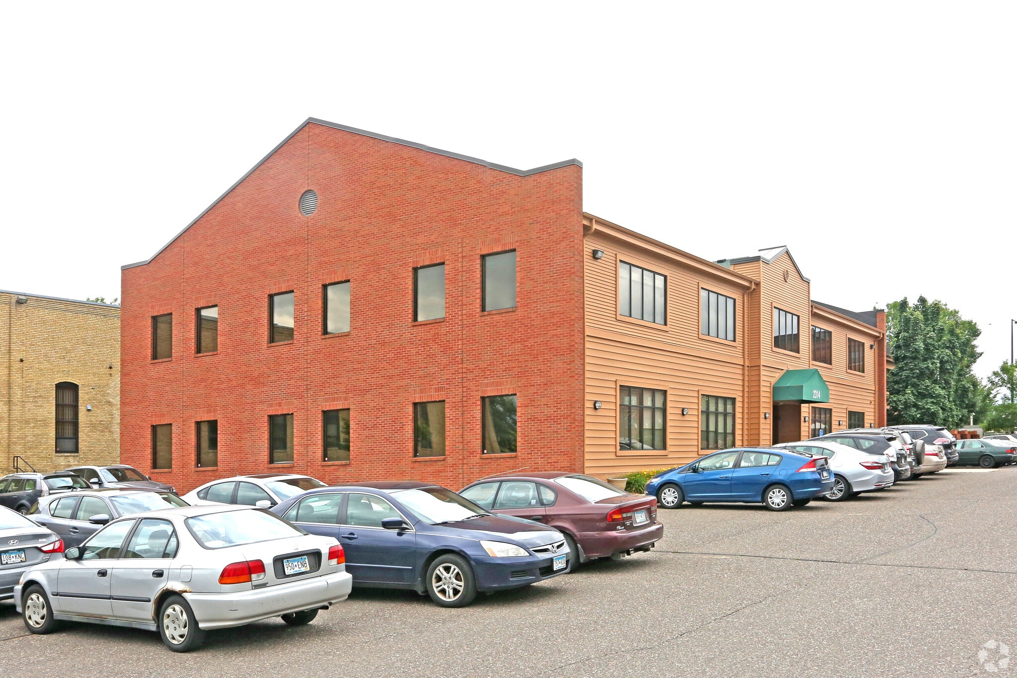 2314 University Ave W, Saint Paul, MN for Rent