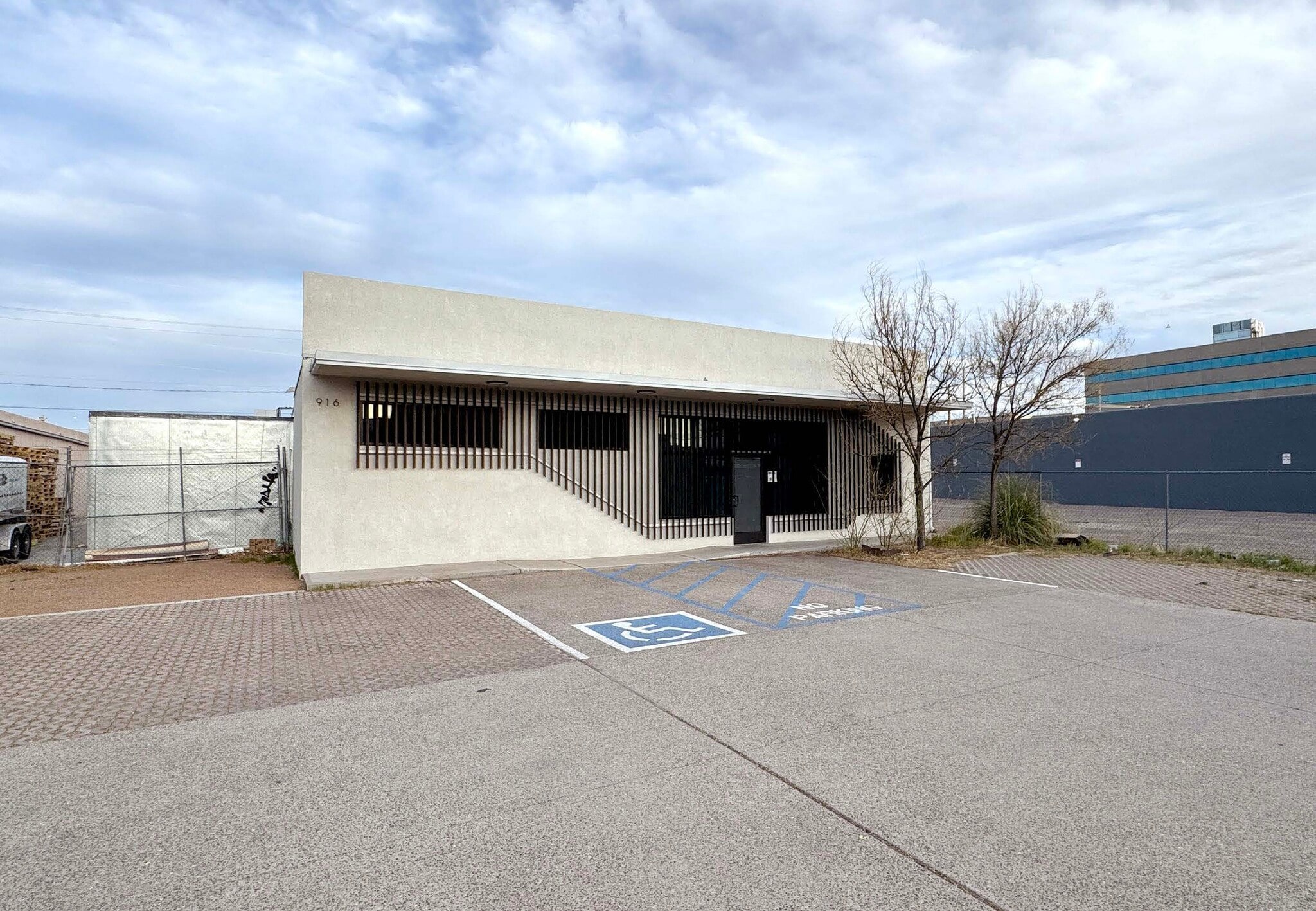 916 2nd St NW, Albuquerque, NM for Sale