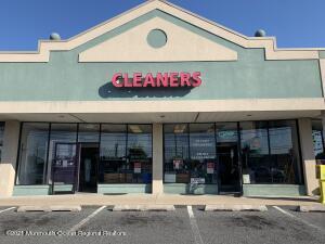 3205-11 Lakewood Rd  