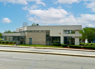 Manchester, NH undefined - 620 Elm St