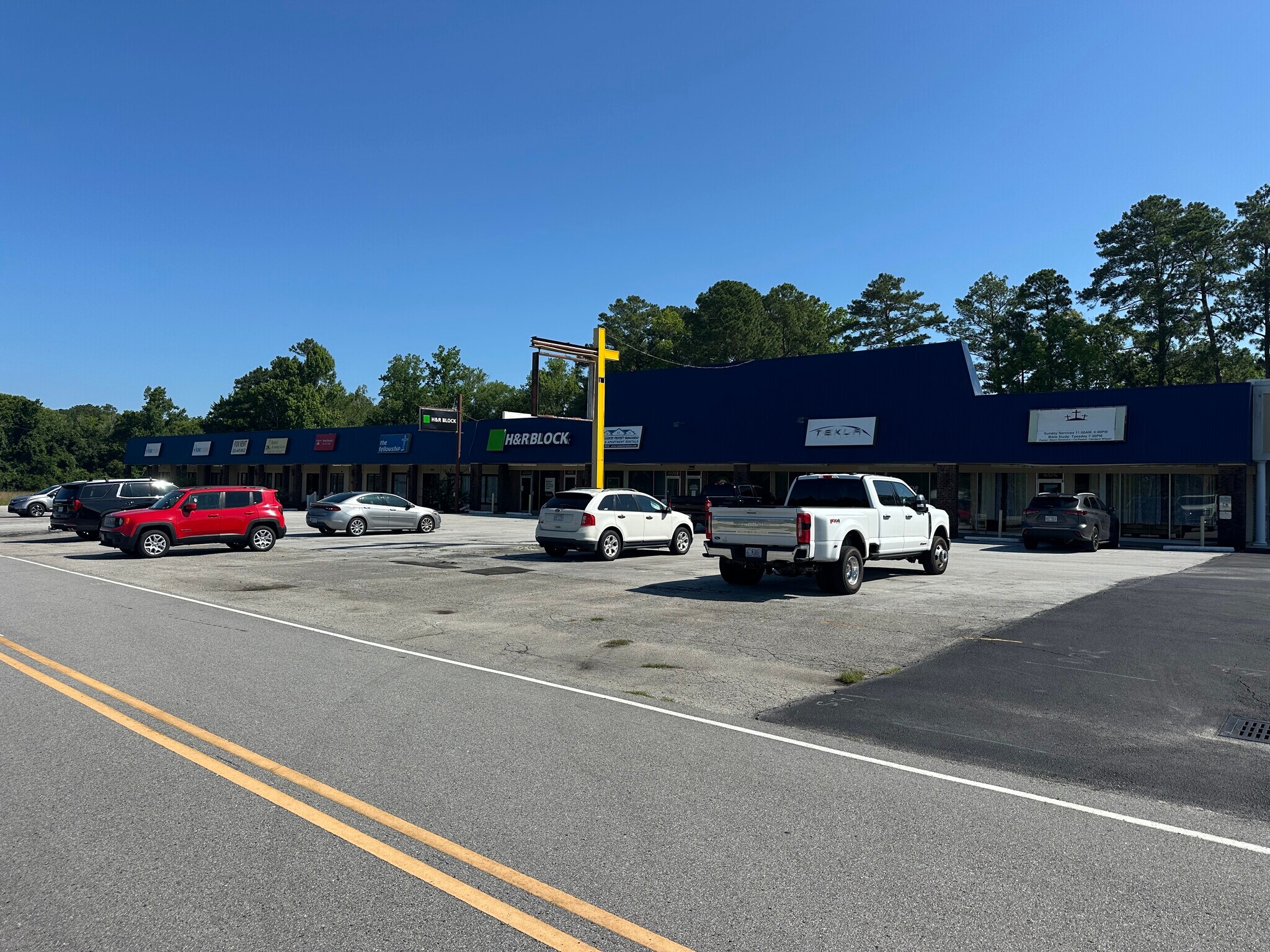404-424A W Main St, Havelock, NC for Sale