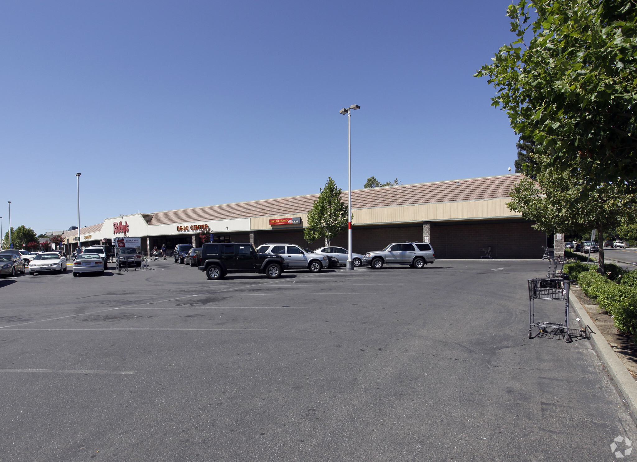 4800-4850 Freeport Blvd, Sacramento, CA for Rent