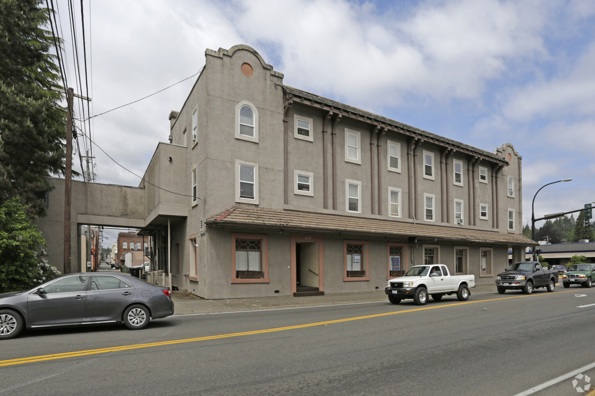 101-109 W Railroad St, Shelton, WA for Rent