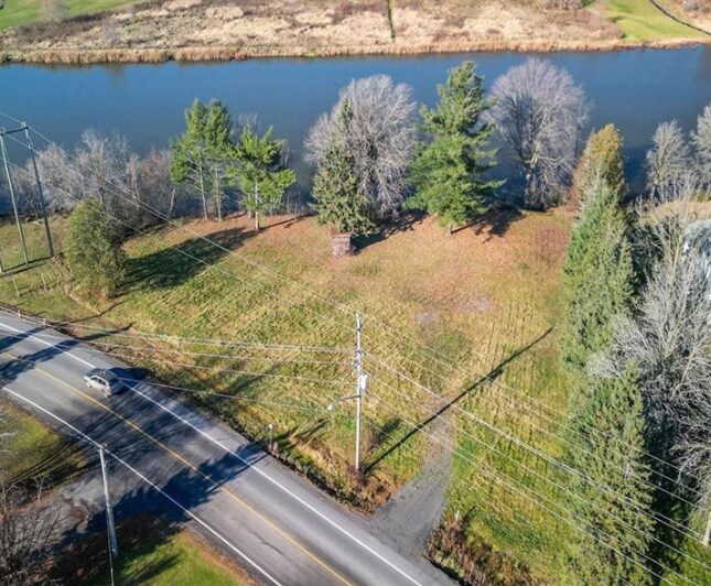880 St Isidore Rd, Casselman, ON for Sale