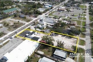 Englewood, FL Retail - 155 W Dearborn St