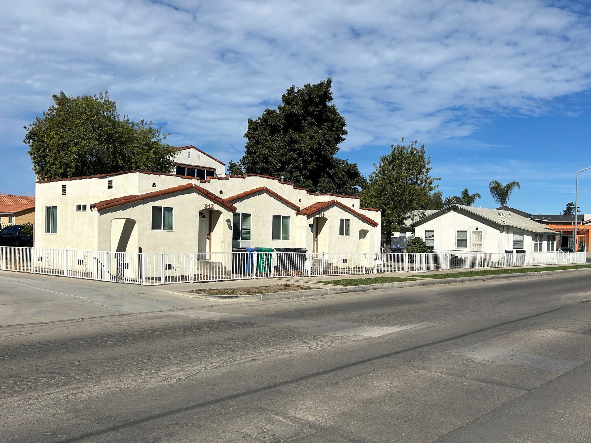 215 N Miller St, Santa Maria, CA for Sale