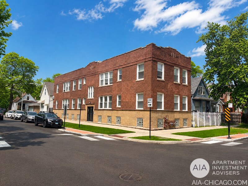 6058 S Wolcott Ave, Chicago, IL for Sale
