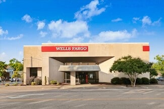 Smithfield, NC Bank - 201 E Market St