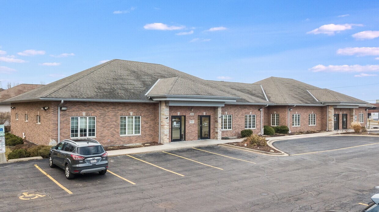 1060 Essington Rd, Joliet, IL for Sale