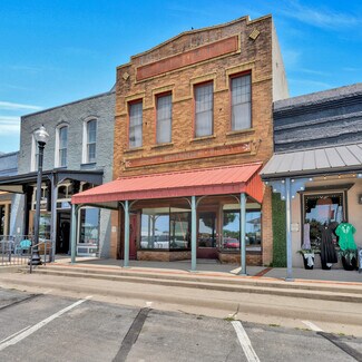 Pilot Point, TX Storefront - 106 W Main St