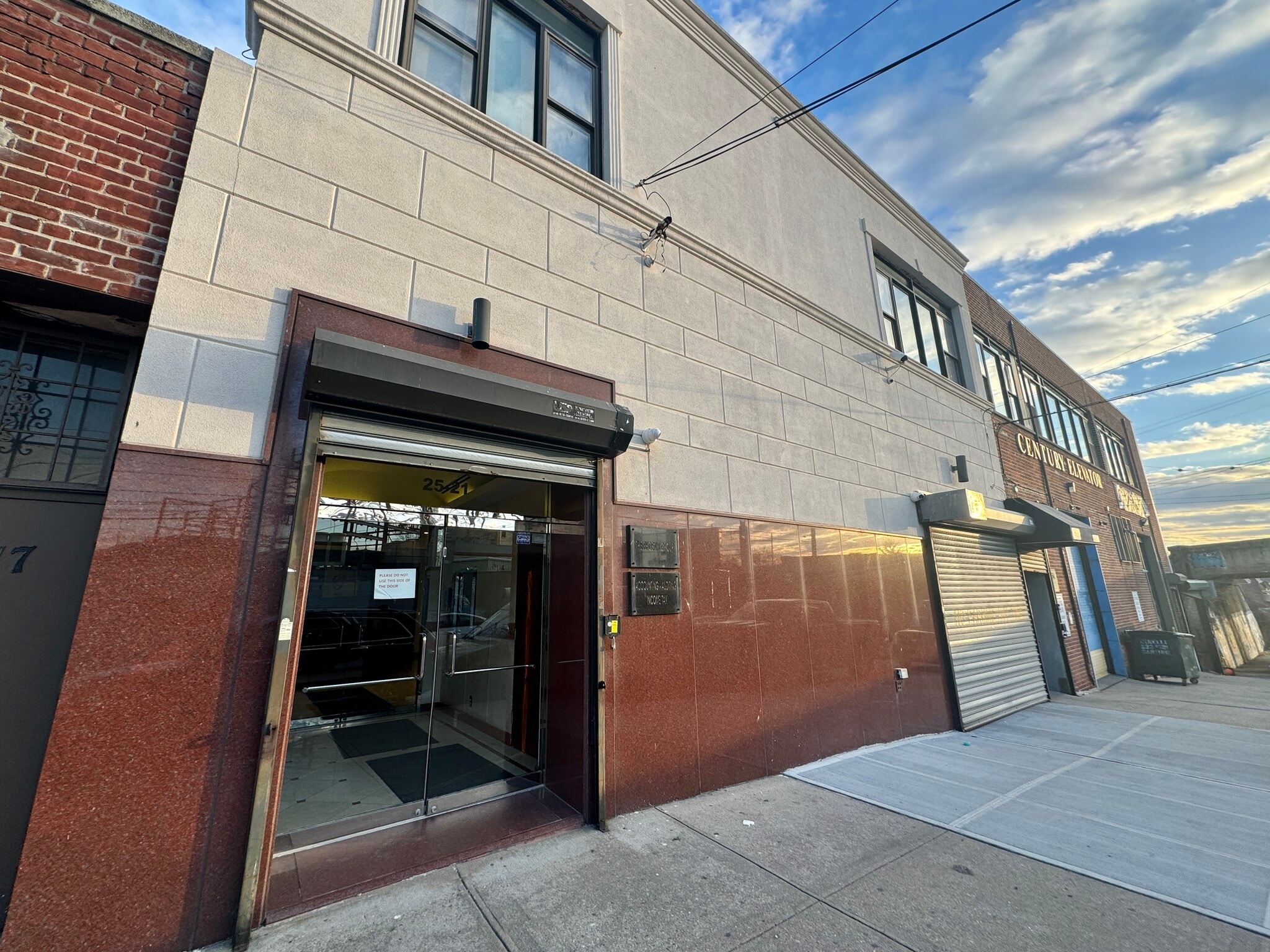 25-21 49th St, Astoria, NY for Rent