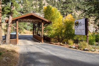 Estes Park, CO Hospitality - 1520 Fall River Rd