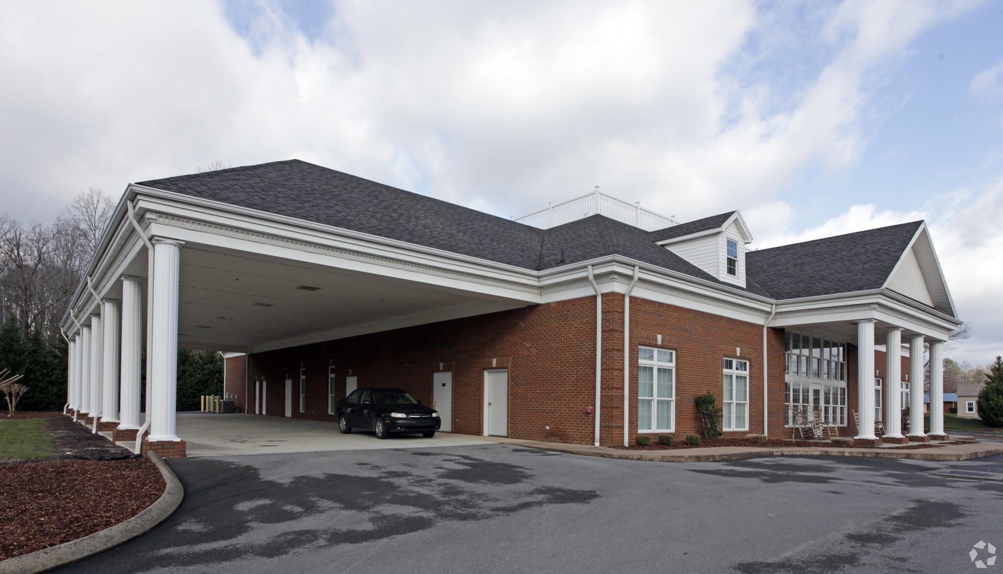 300 N Tennessee Ave, Etowah, TN for Sale