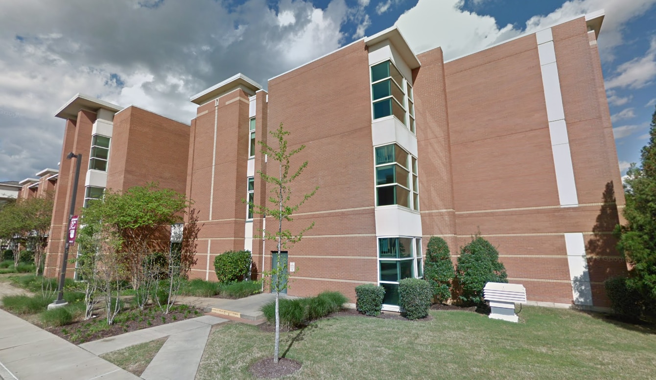 7705 Poplar Ave, Germantown, TN for Rent