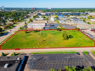 Troy, MI Commercial - 930-946 Livernois Rd Troy, MI Commercial - 930-946 Livernois Rd