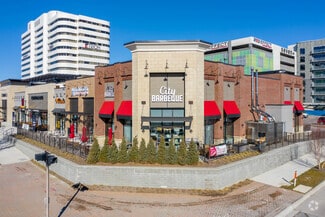 700 W Big Beaver Rd Unit 736  