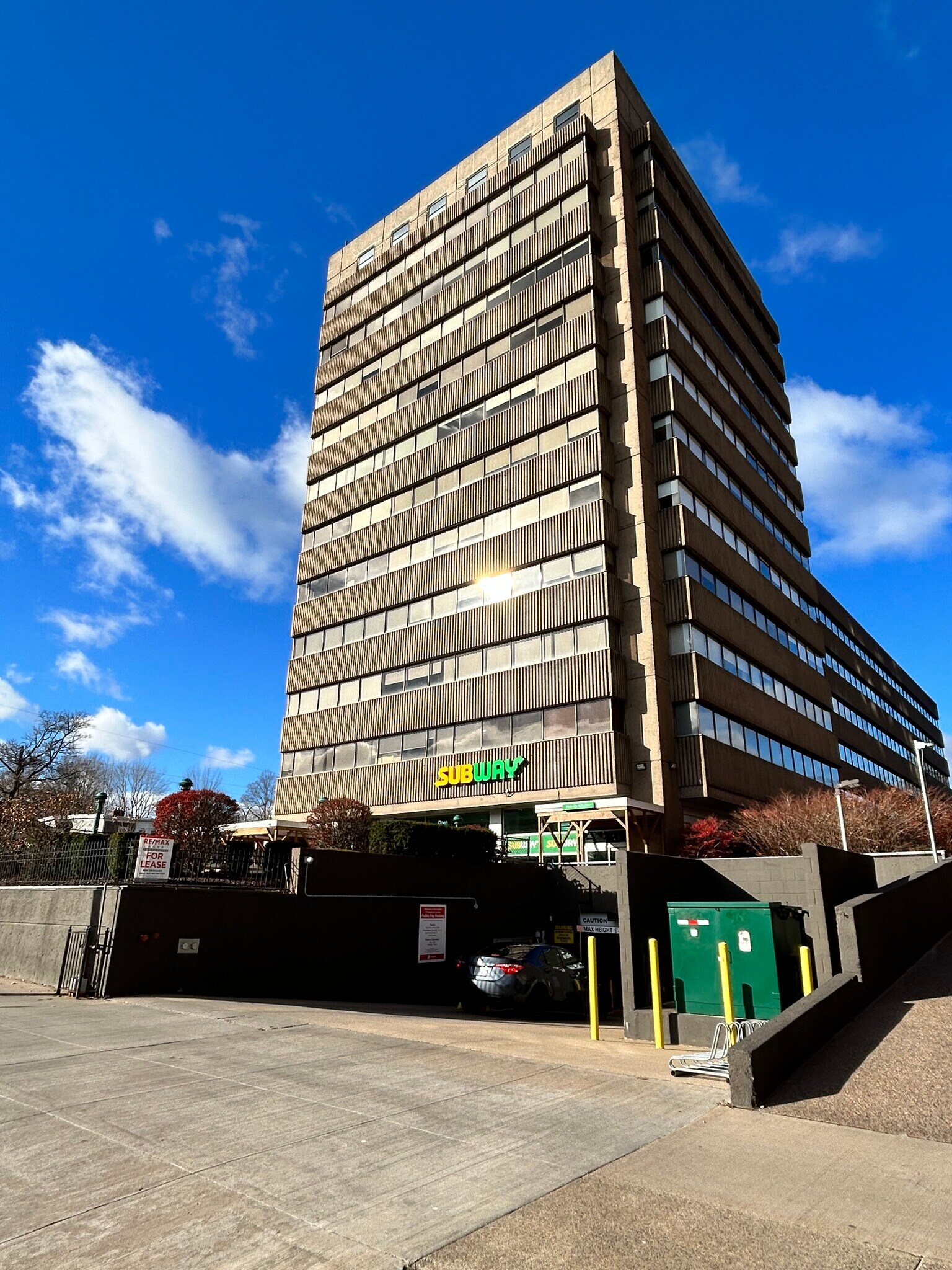 5991 Spring Garden Rd, Halifax, NS for Rent