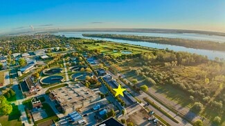 Wyandotte, MI Self-Storage Facilities - 4500 Biddle Ave