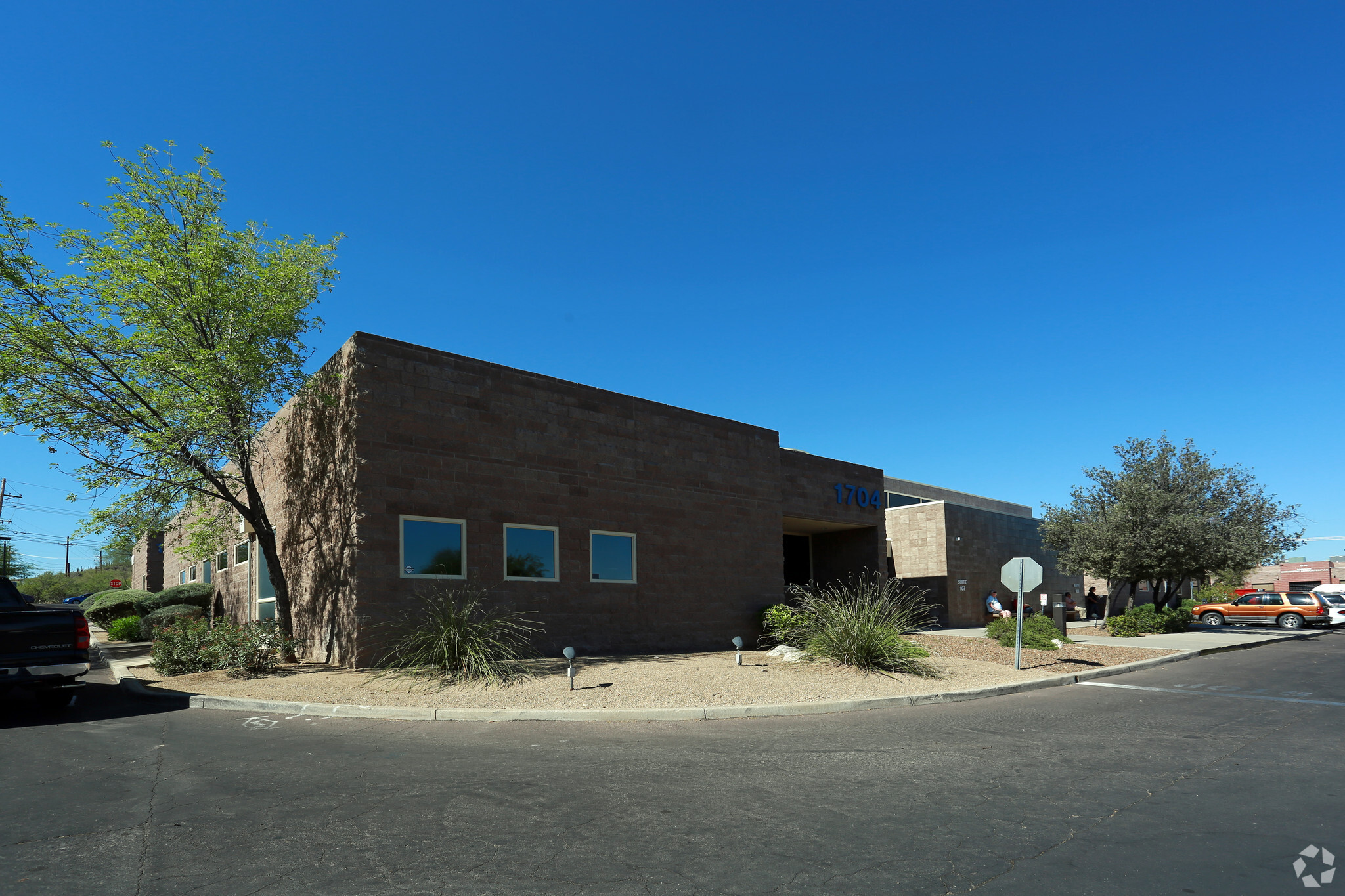 1704 W Anklam Rd, Tucson, AZ for Rent