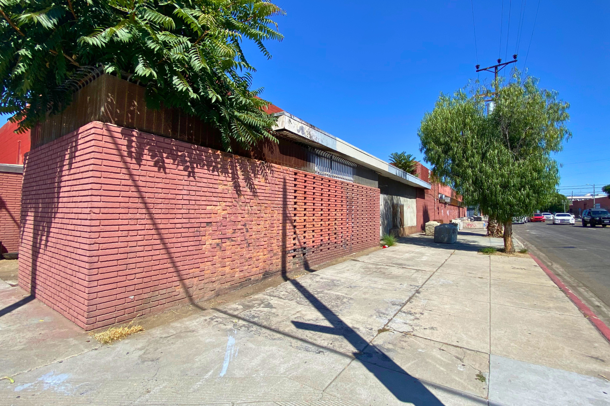 3221 S Hill St, Los Angeles, CA for Rent