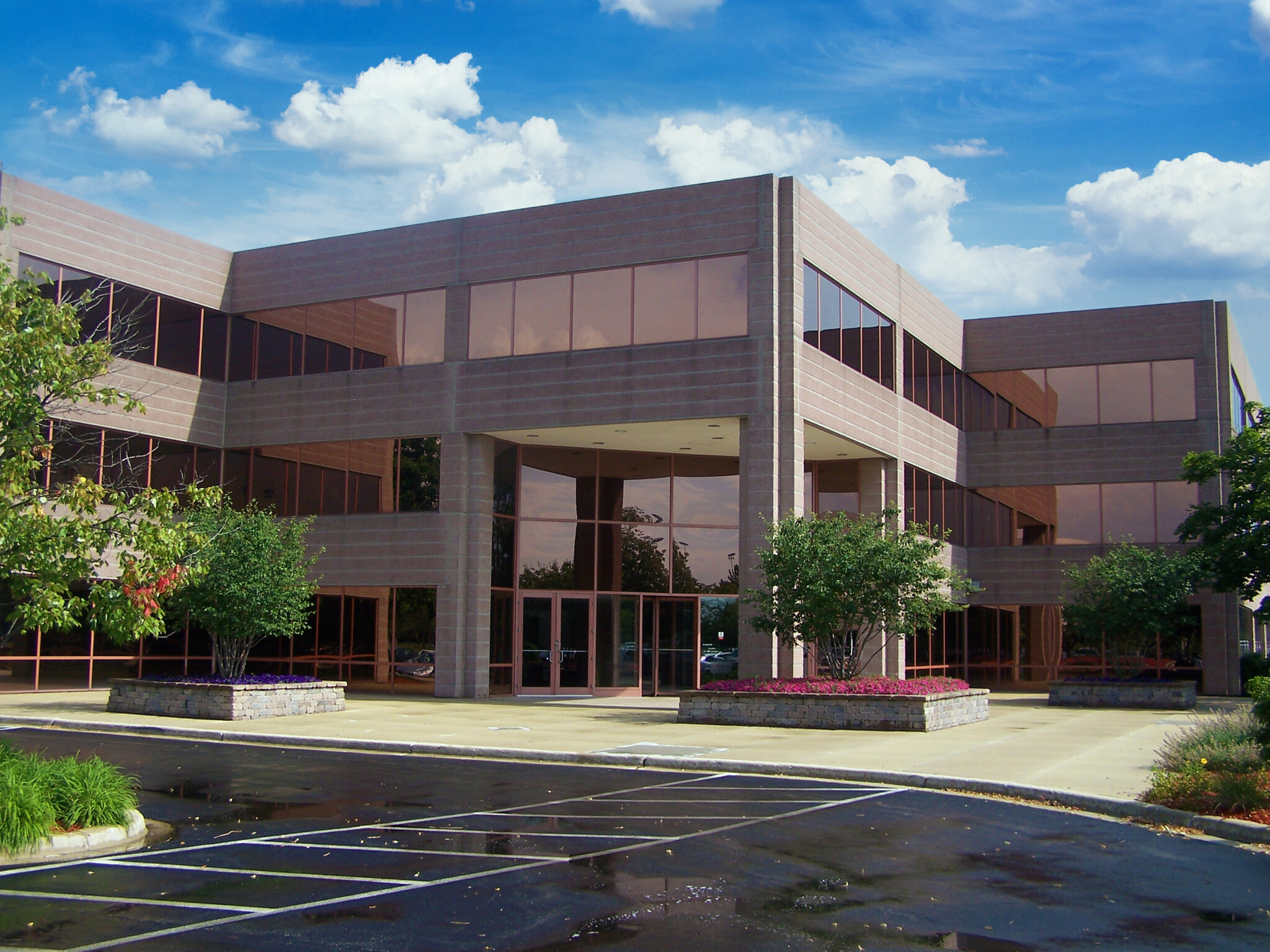 1717 Park St Naperville, IL 60563 - Office Property for Lease on ...