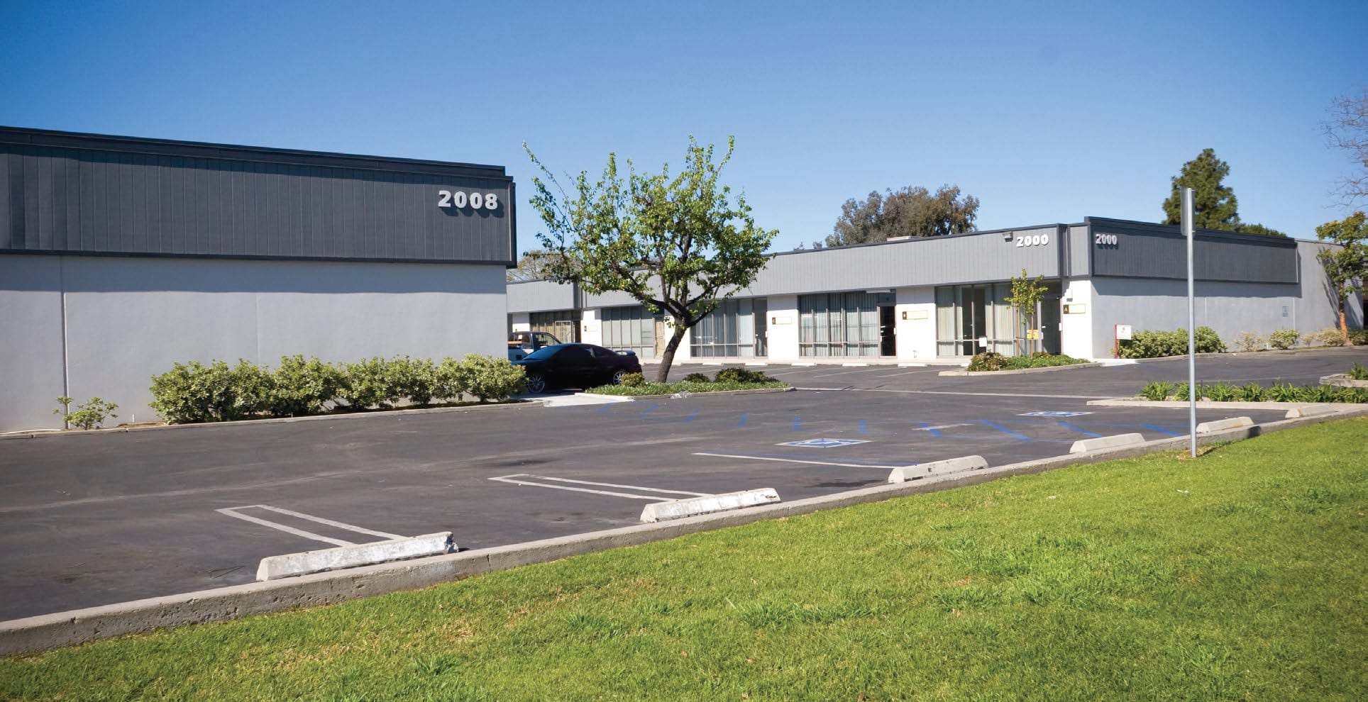 2000 S Yale St Santa Ana, CA 92704 Industrial Property for Sale on
