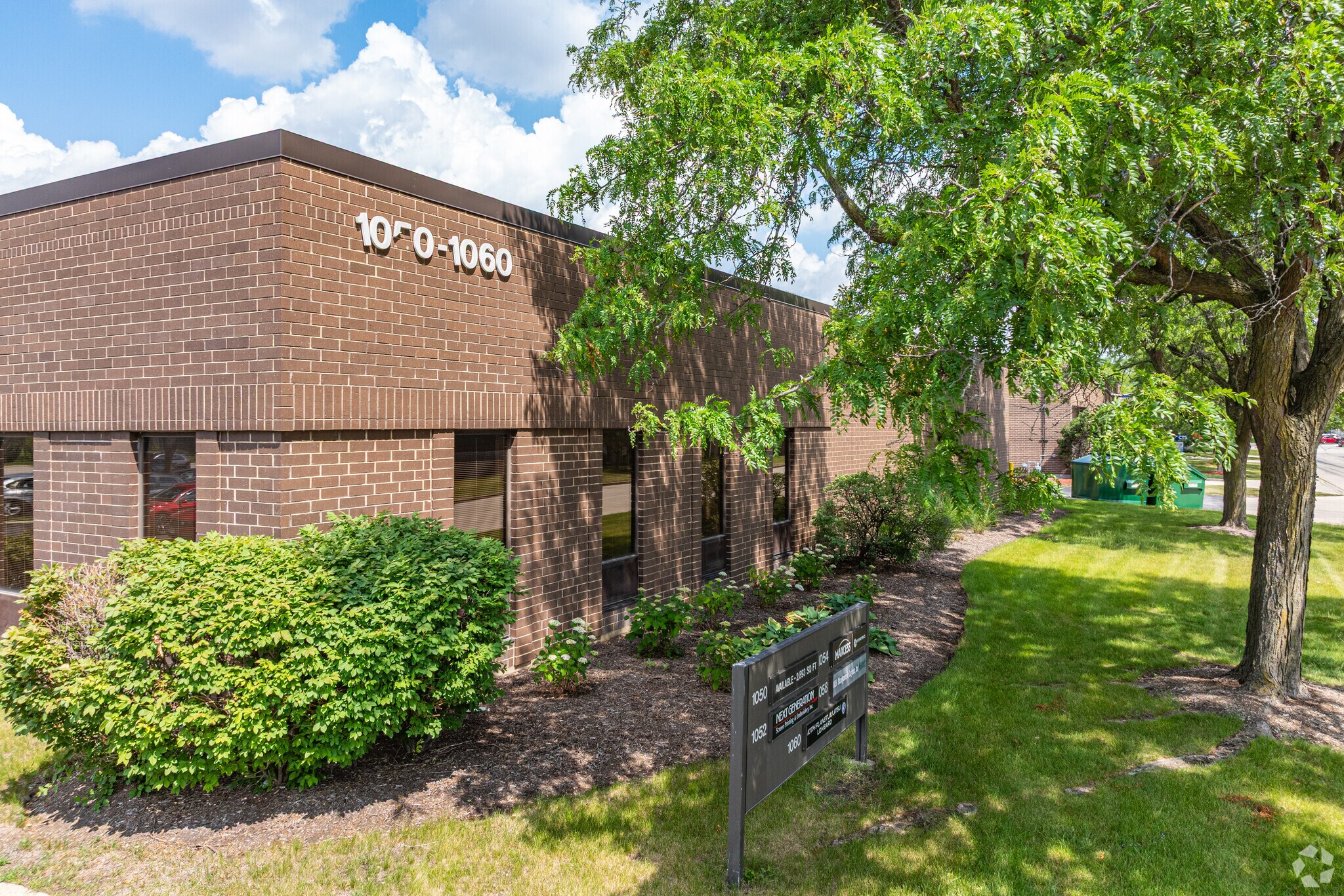1050-1060 N Dupage Ave, Lombard, IL for Rent