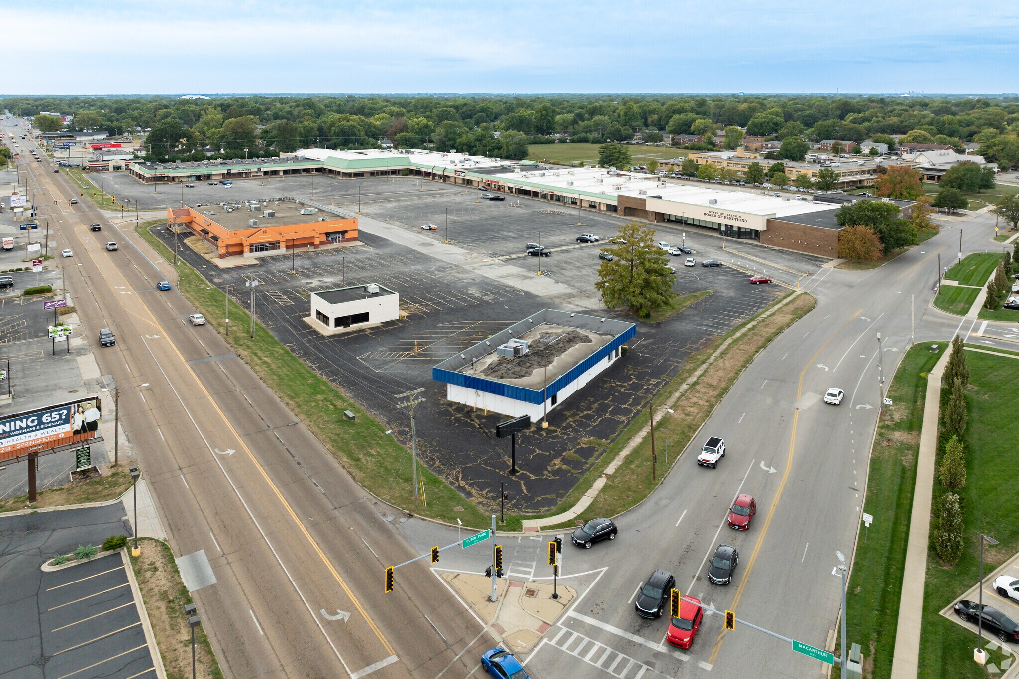 2301-2585 S MacArthur Blvd, Springfield, IL for Sale