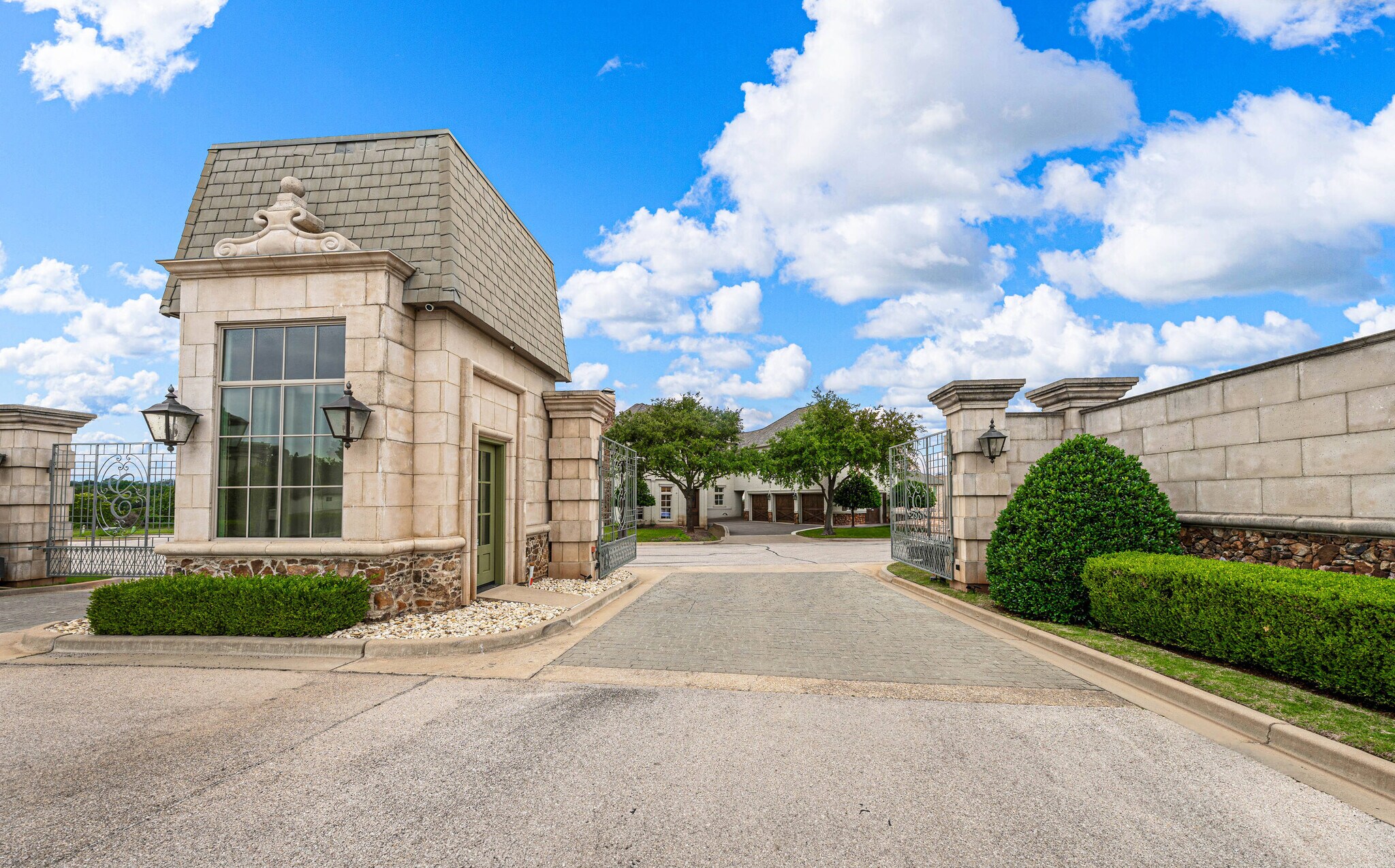 The Enclave, Waco, TX for Sale